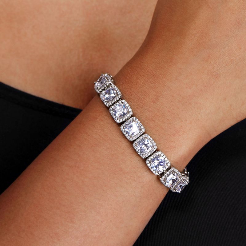 Women's 18K White Gold Plated Tennis Bracelet - Luxuries